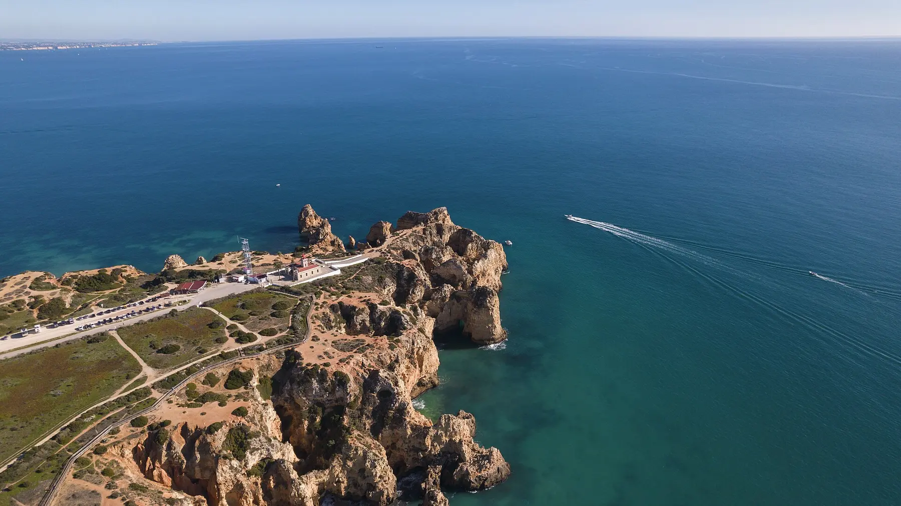 Vista aérea da Ponta da Piedade, em Lagos